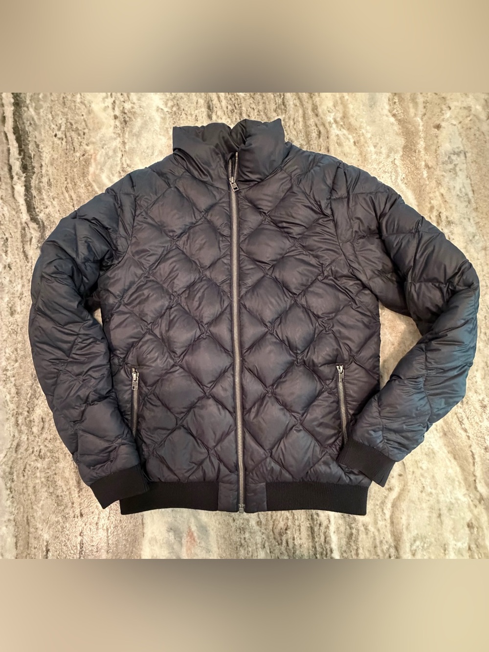 Patagonia Jacket Womens Medium Black Prow Bomber Diamond Quilted Down Coat Zip